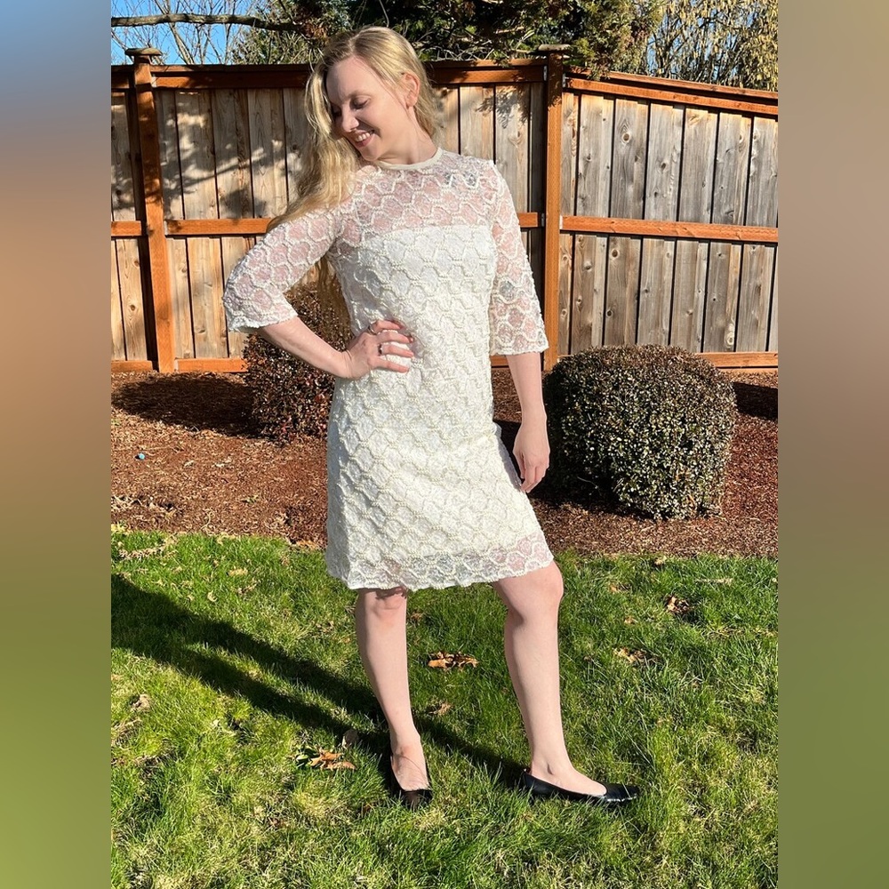 60s Informal White Wedding Party Dress by CARROLLS, Twiggy Style Mini Dress S - Picture 4 of 5
